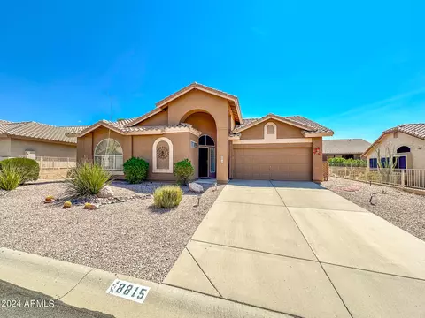 8815 E Golden Cholla Dr, Gold Canyon, AZ 85118