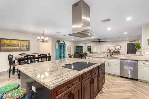 1406 Ellis Dr, Tempe, AZ 85282 photo 11