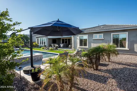 Exterior - 2869 E Cashman Dr, Phoenix, AZ 85050 photo 23 of 28