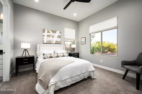 Bedroom - 2869 E Cashman Dr, Phoenix, AZ 85050 photo 3 of 6