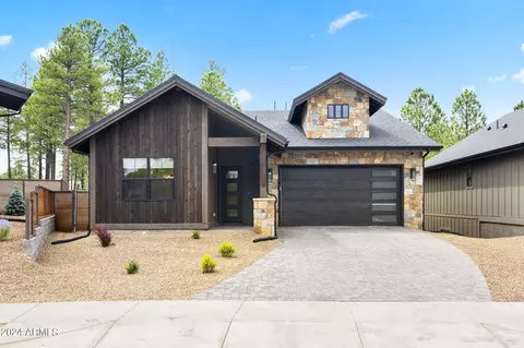 2667 S Cottonrose Ln, Flagstaff, AZ 86005