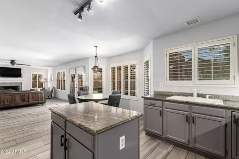 2939 E Ludlow Dr, Phoenix, AZ 85032 photo 10