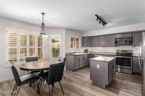 2939 E Ludlow Dr, Phoenix, AZ 85032 photo 7