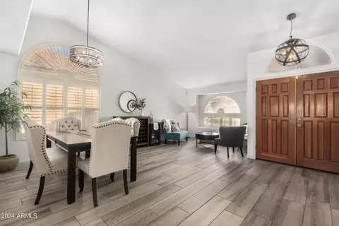 2939 E Ludlow Dr, Phoenix, AZ 85032