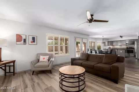 2939 E Ludlow Dr, Phoenix, AZ 85032 photo 2