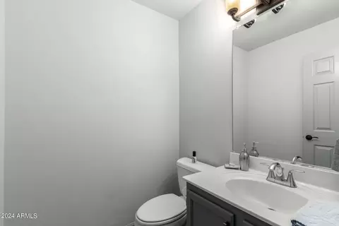 2939 E Ludlow Dr, Phoenix, AZ 85032 photo 13