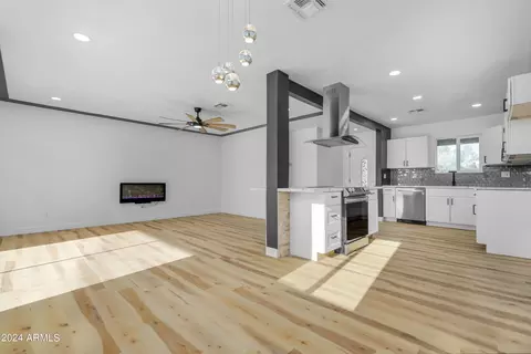 7238 N 23rd Ave, Phoenix, AZ 85021 photo 3