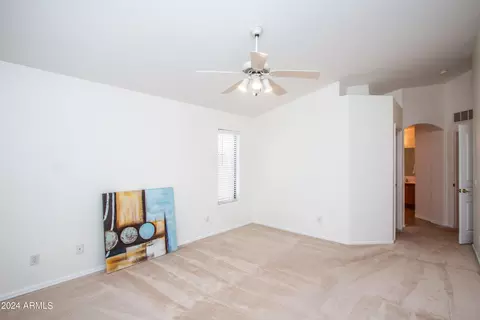643 E Iris Ct, Gilbert, AZ 85296 photo 11