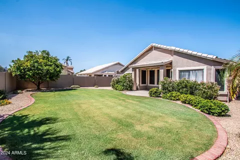 643 E Iris Ct, Gilbert, AZ 85296 photo 23