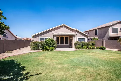 643 E Iris Ct, Gilbert, AZ 85296 photo 24