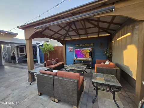 517 N 63rd Ln, Phoenix, AZ 85043 photo 21