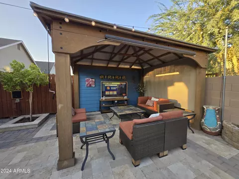 517 N 63rd Ln, Phoenix, AZ 85043 photo 20
