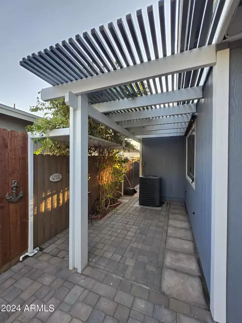 517 N 63rd Ln, Phoenix, AZ 85043 photo 26