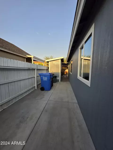 517 N 63rd Ln, Phoenix, AZ 85043 photo 27