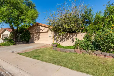 5617 S Sailors Reef Rd, Tempe, AZ 85283