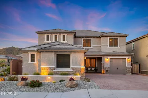 7088 W Redbird Rd, Peoria, AZ 85383