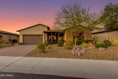 3274 Maverick Dr, Wickenburg, AZ 85390
