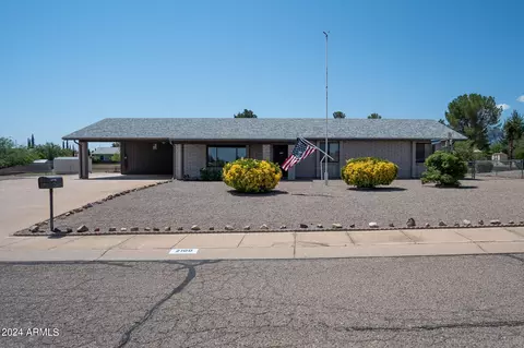 2100 E Tiffany Pl, Sierra Vista, AZ 85635