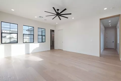 Living - 1575 S 155th St, Gilbert, AZ 85296 photo 6 of 9