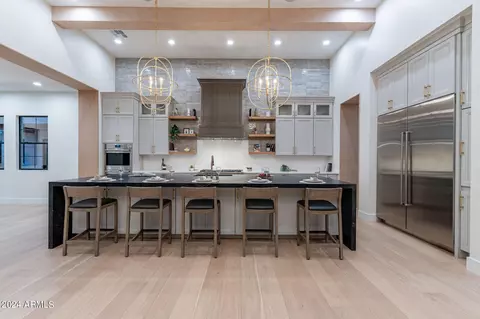 Kitchen - 1575 S 155th St, Gilbert, AZ 85296 photo 10 of 12