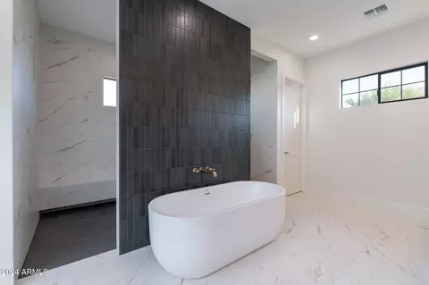 Bath - 1575 S 155th St, Gilbert, AZ 85296 photo 5 of 16