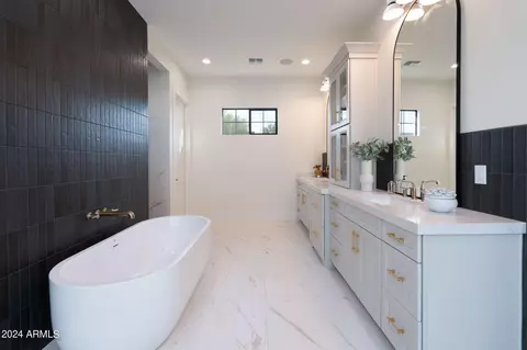 Bath - 1575 S 155th St, Gilbert, AZ 85296 photo 1 of 16