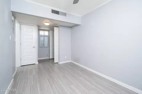 810 E Colter St #39, Phoenix, AZ 85014 photo 8
