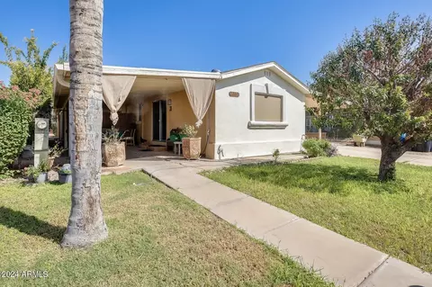 16553 N Queen Esther Dr, Surprise, AZ 85378