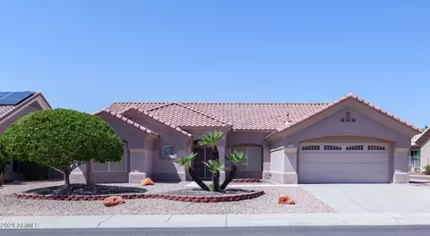 21608 N 160th Dr, Sun City West, AZ 85375