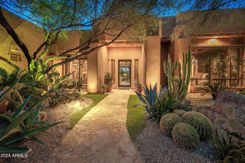 37075 N Bloody Basin Rd, Carefree, AZ 85377