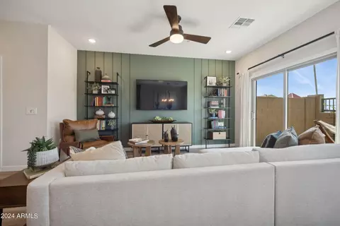 2832 W Red Fox Rd, Phoenix, AZ 85085 photo 9