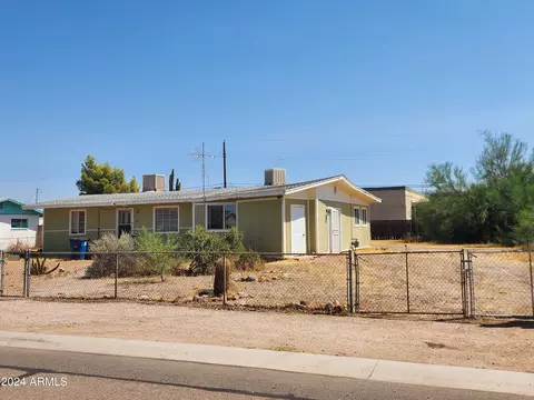649 S Saguaro Dr, Apache Junction, AZ 85120 photo 2