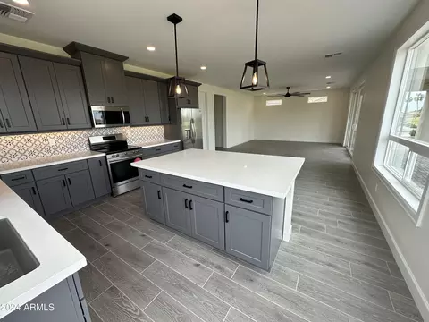 5830 E Leland St, Mesa, AZ 85215 photo 7