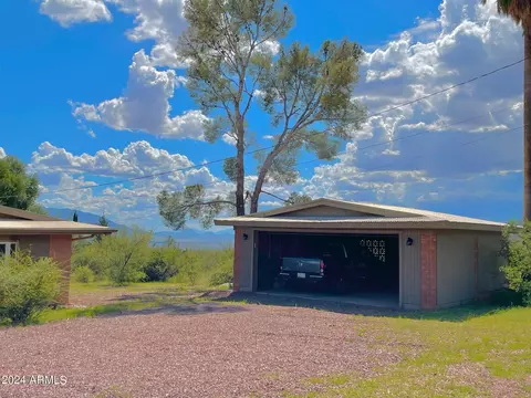 928 S Coy St, Bisbee, AZ 85603 photo 2