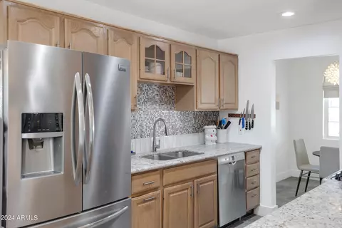 4923 E Piccadilly Rd, Phoenix, AZ 85018 photo 16
