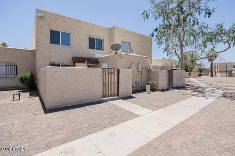 5418 W Belleview St, Phoenix, AZ 85043