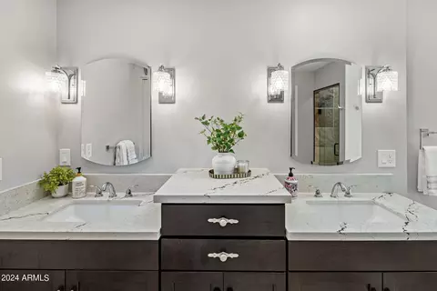 425 E Waltann Ln, Phoenix, AZ 85022 photo 16