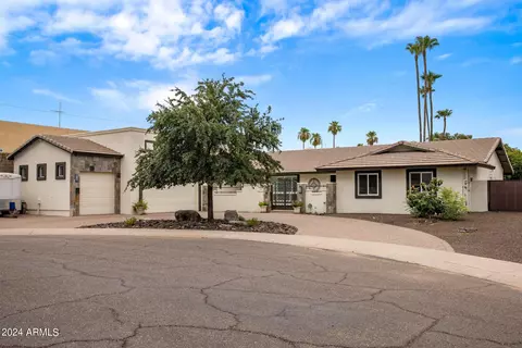 425 E Waltann Ln, Phoenix, AZ 85022 photo 29