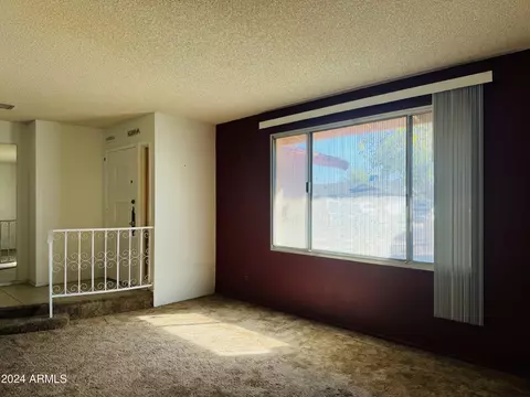 702 E Carmen St, Tempe, AZ 85283 photo 9