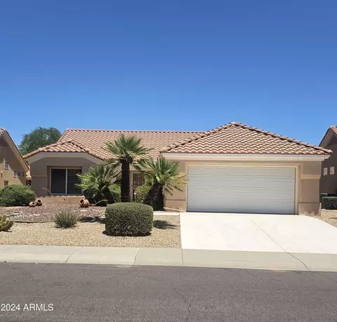 15406 W Sky Hawk Dr, Sun City West, AZ 85375
