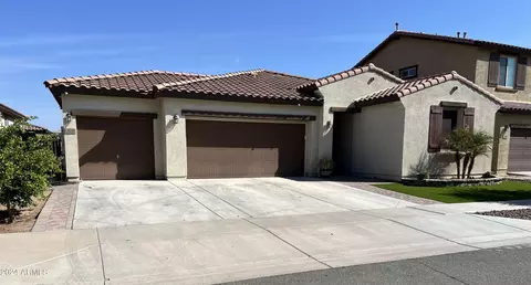 4210 W Allen St, Laveen, AZ 85339