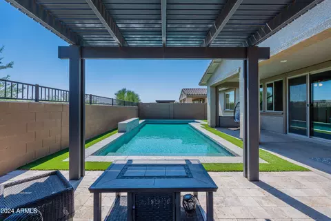 14313 W West Wind Dr, Surprise, AZ 85387