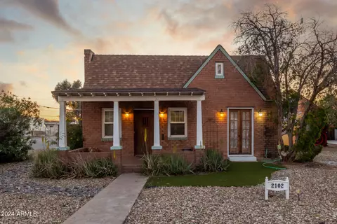 2102 N 24th Pl, Phoenix, AZ 85008 photo 2