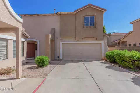 1154 S Boulder St #B, Gilbert, AZ 85296