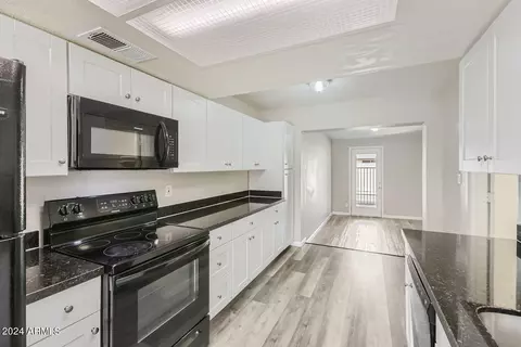 8328 W Devonshire Ave, Phoenix, AZ 85037 photo 11