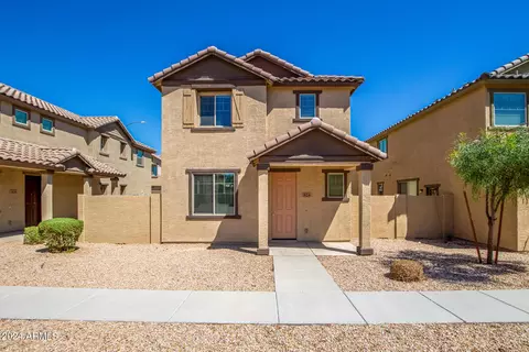 824 E Agua Fria Ln, Avondale, AZ 85323