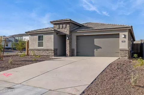 7450 W Quail Track Dr, Peoria, AZ 85383
