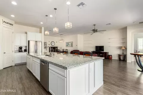 1526 E Lexington Ave, Gilbert, AZ 85234 photo 14