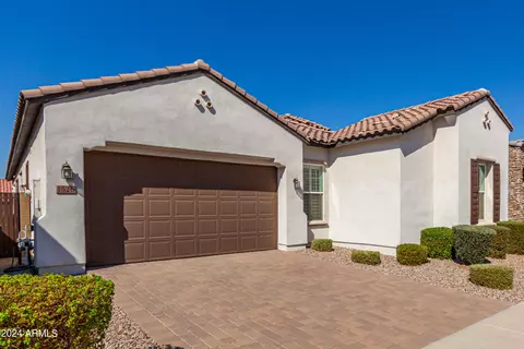 1526 E Lexington Ave, Gilbert, AZ 85234 photo 4
