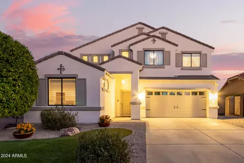 717 E Saddle Way, San Tan Valley, AZ 85143